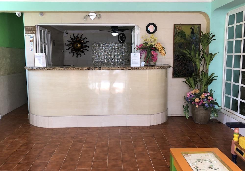 Hotel Francis Arlene Adults Only Isla Mujeres Exterior foto