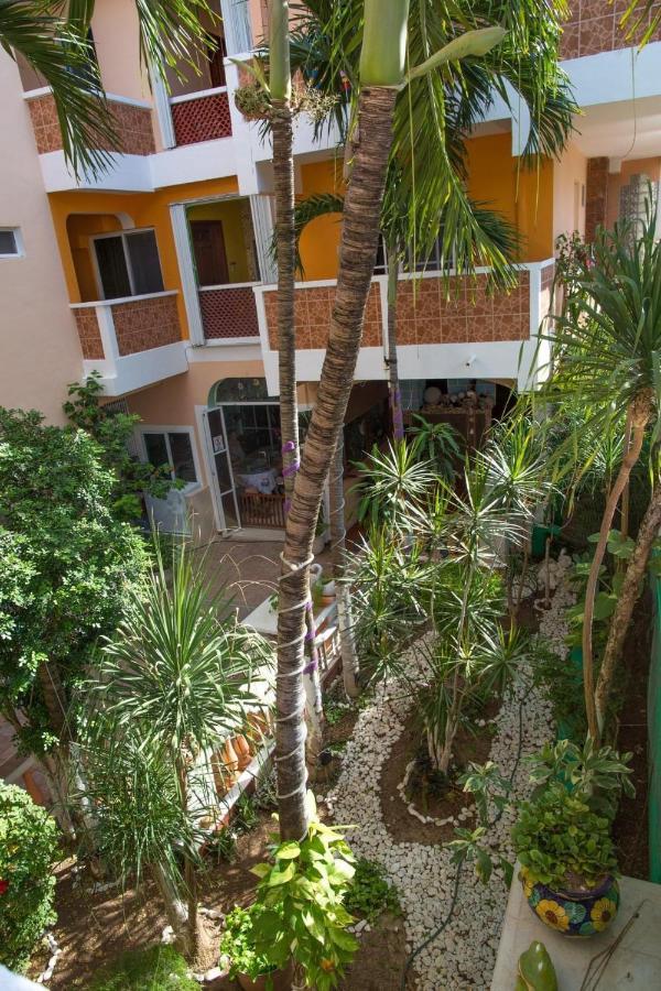 Hotel Francis Arlene Adults Only Isla Mujeres Exterior foto