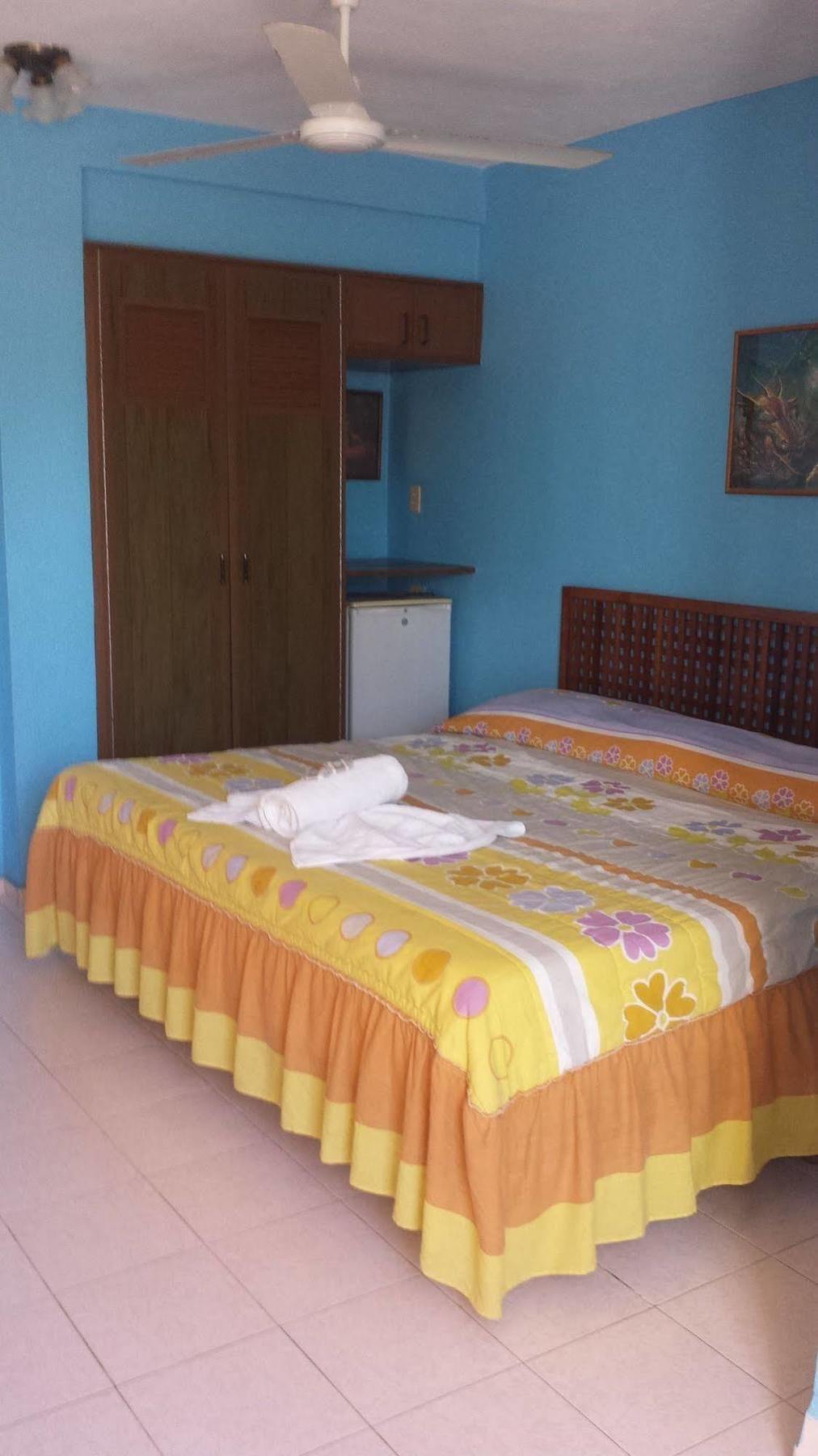 Hotel Francis Arlene Adults Only Isla Mujeres Exterior foto