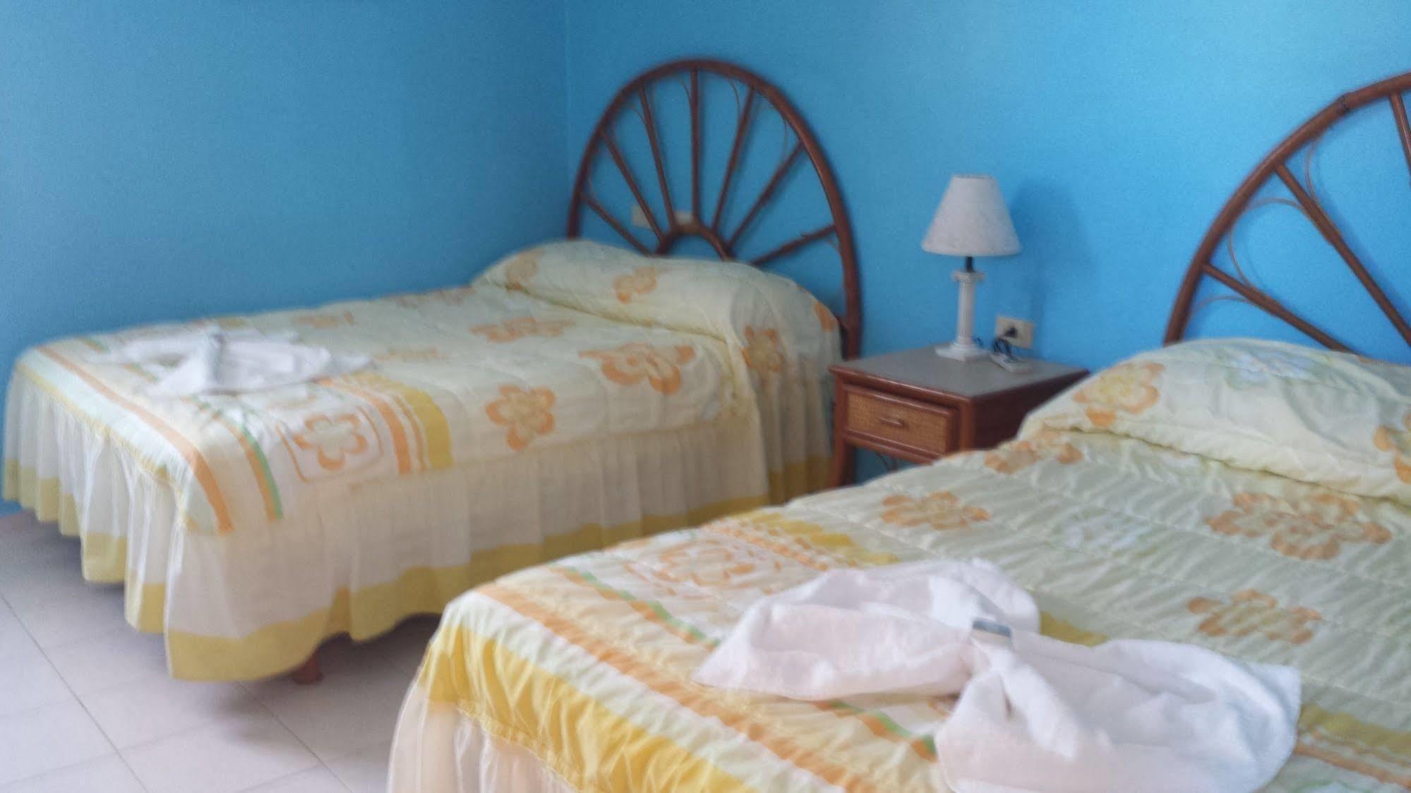 Hotel Francis Arlene Adults Only Isla Mujeres Exterior foto